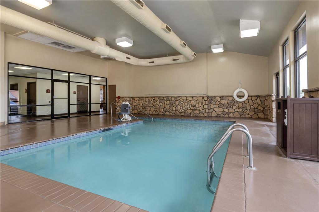Best Western Plus Cimarron Hotel & Suites - photo 5
