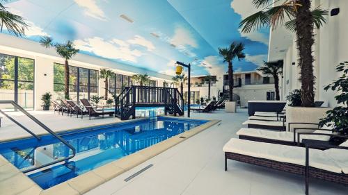 Parc Pini Resort — Moinesti — photo 3