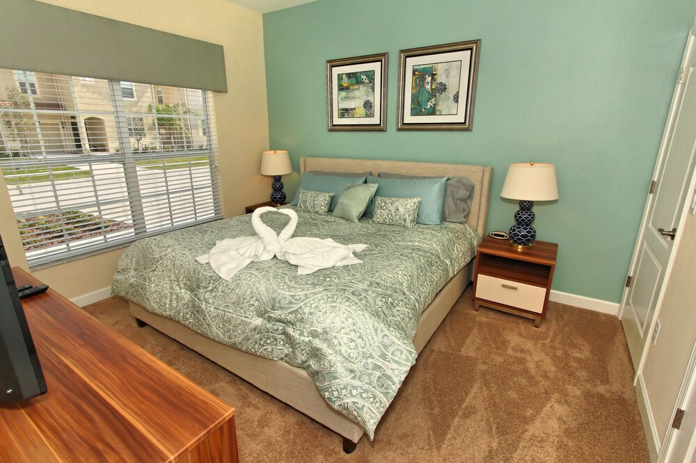 Paradise Palms Resort by VHC Hospitality - photo 13