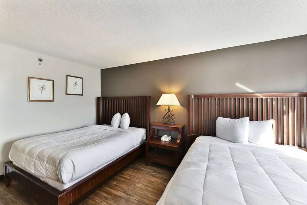Baymont Inn and Suites by Wyndham Columbus Near OSU - photo 79