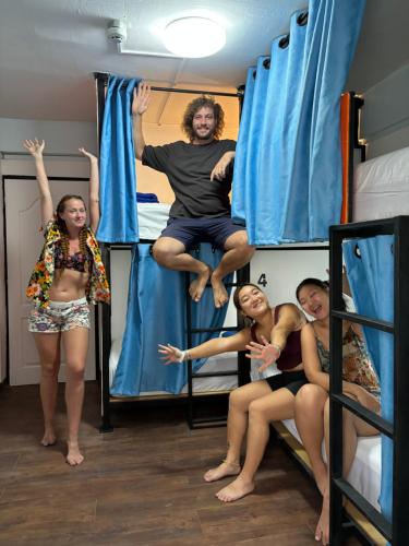 Slumber Pool Party Khao San
