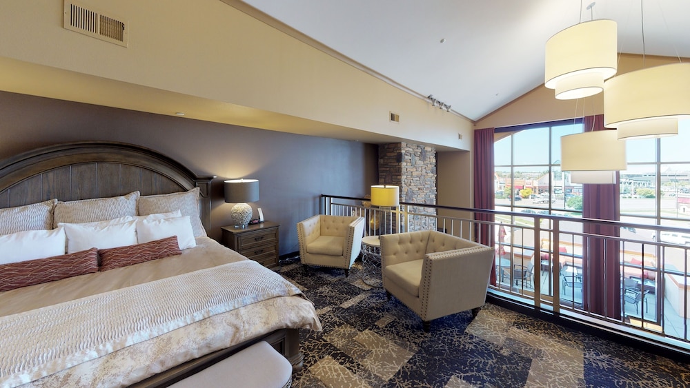 ClubHouse Hotel & Suites Fargo - photo 12