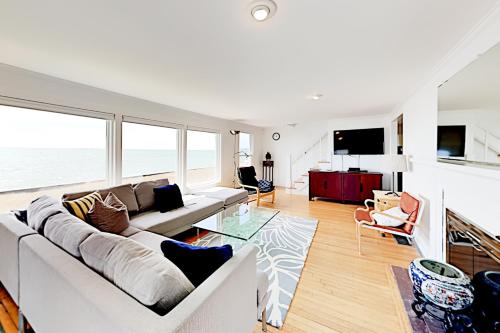 Kalmus Park Retreat in Hyannis, United States