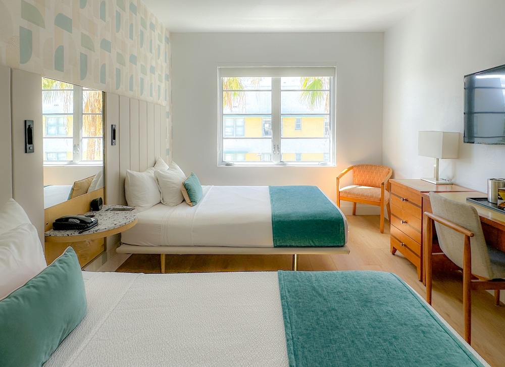 Avalon Hotel - photo 28