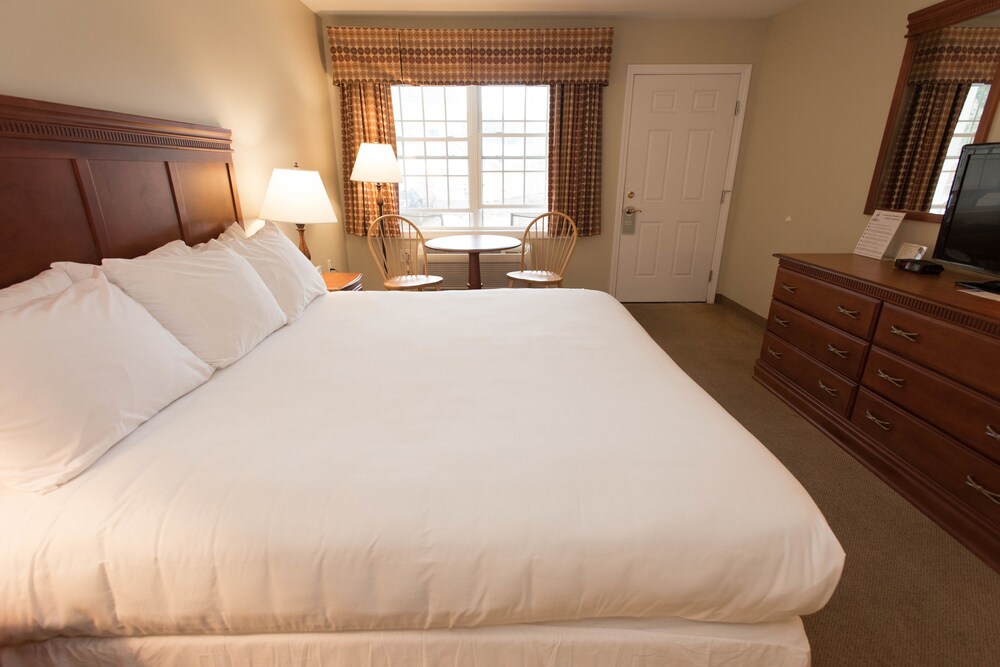 The Admiral's Inn Resort - photo 8