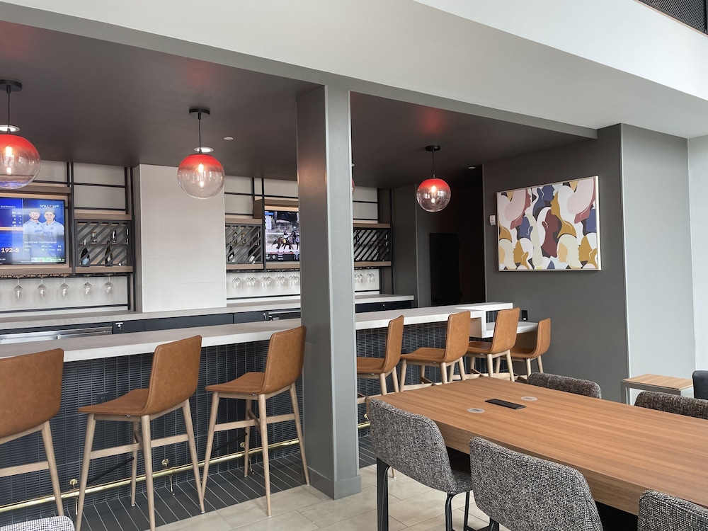 Atwell Suites Austin Airport by IHG - photo 68