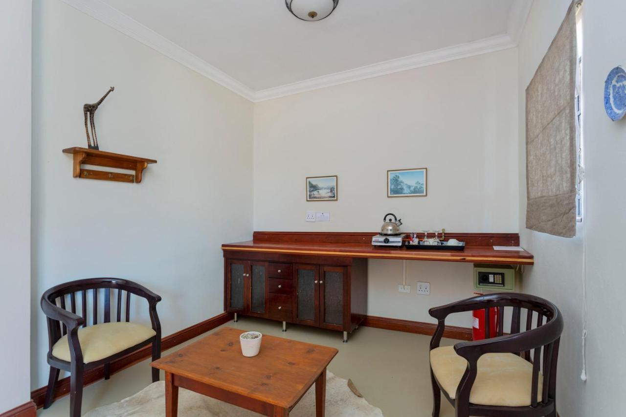 Teak Place Guest Rooms in Krugersdorp, South Africa