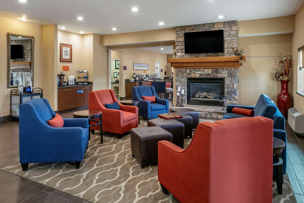 Comfort Inn Fort Collins North - photo 3