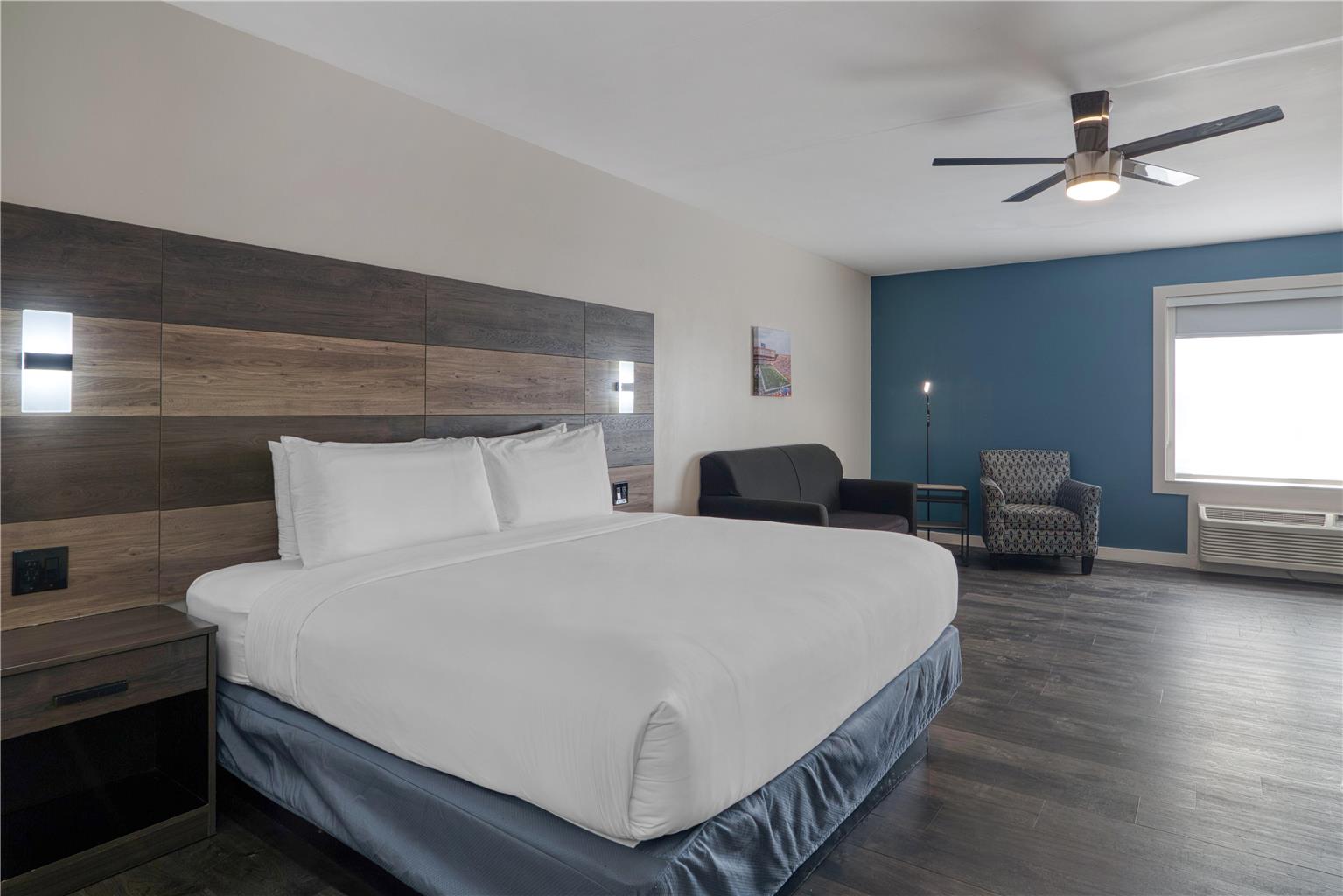 hom hotel suites Trademark Collection by Wyndham - photo 28