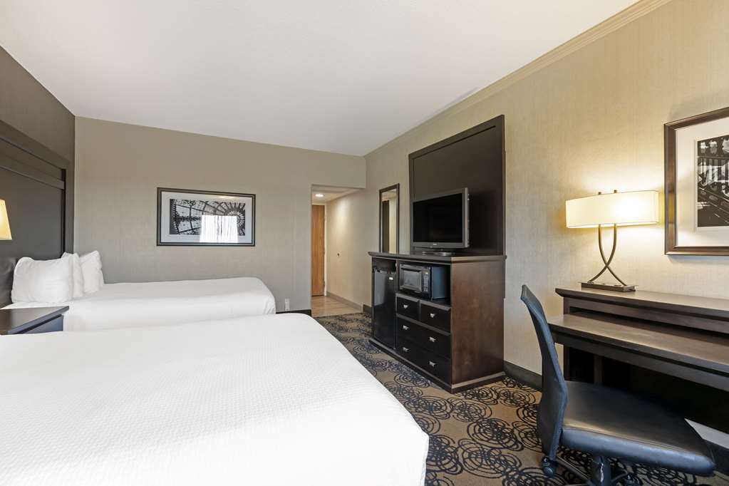 Best Western Plus Midwest Inn - photo 25