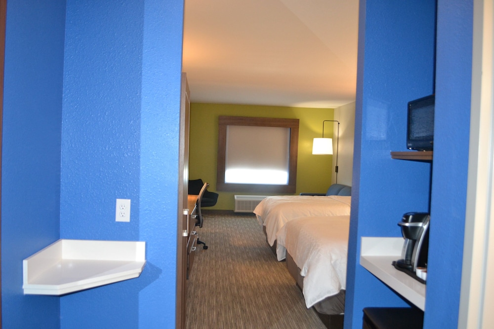 Holiday Inn Express Tallahassee University Central by IHG - photo 7