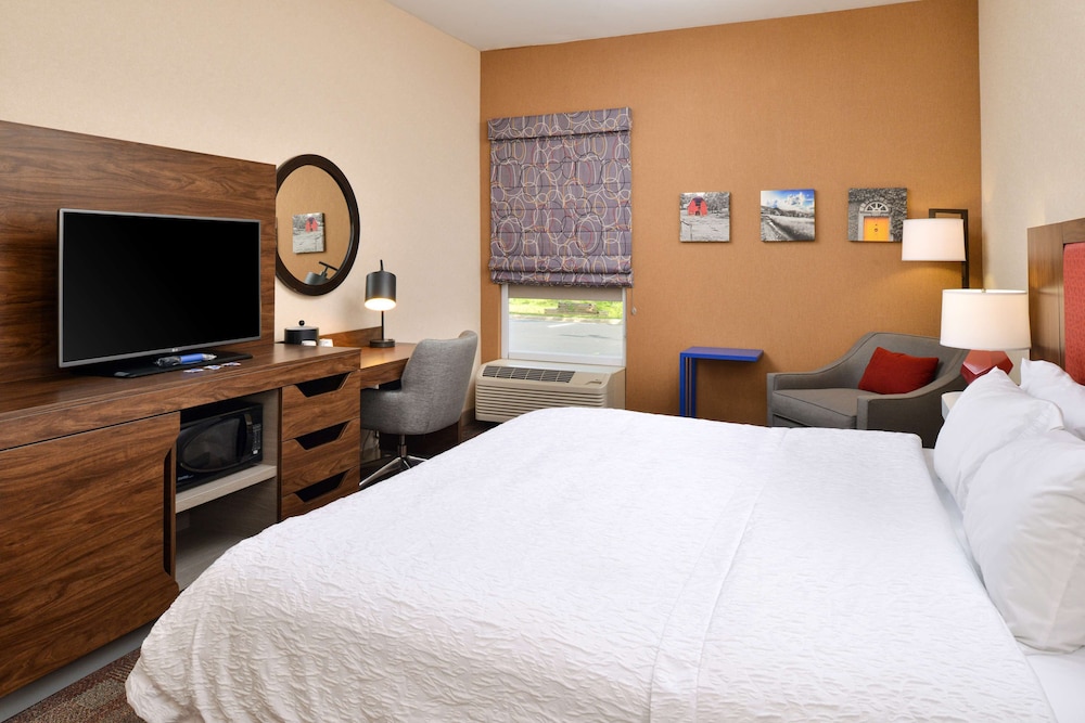 Hampton Inn Wytheville - photo 30