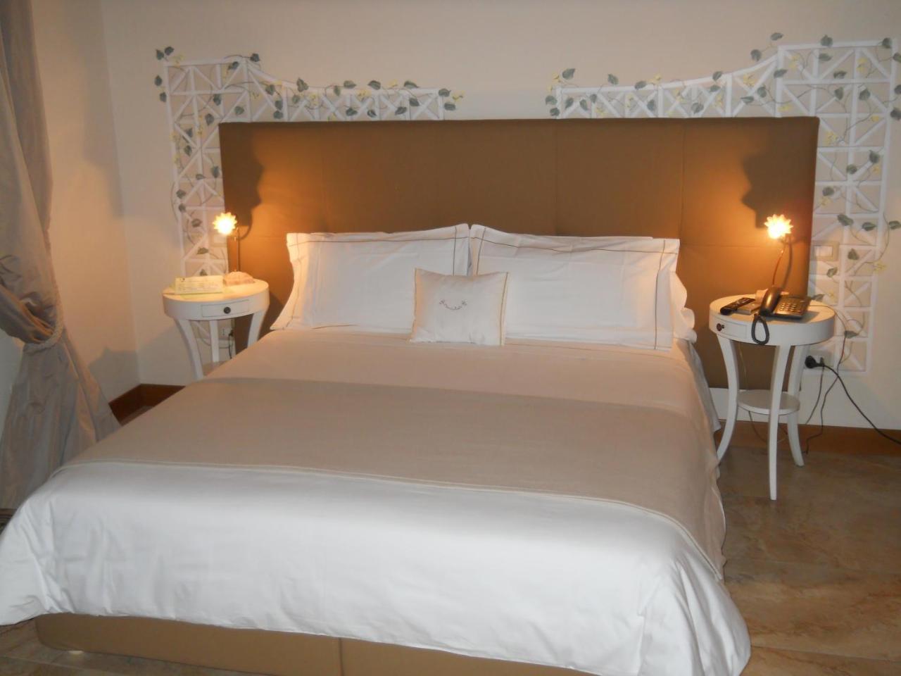 B&B Milu' — 4-Star Luxury Hotel in Crotone, Italy