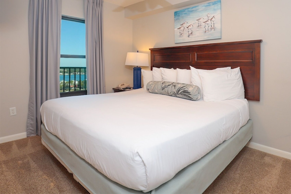 Phoenix All Suites West Hotel 402 1 Bedroom Condo by Redawning - photo 3