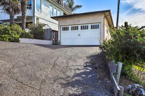 Pet Friendly Cayucos Home with Ocean Views — Cayucos — photo 2