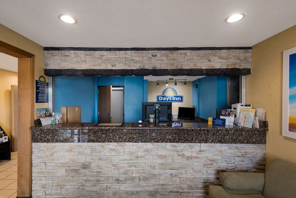 Days Inn by Wyndham Ankeny Des Moines - photo 16