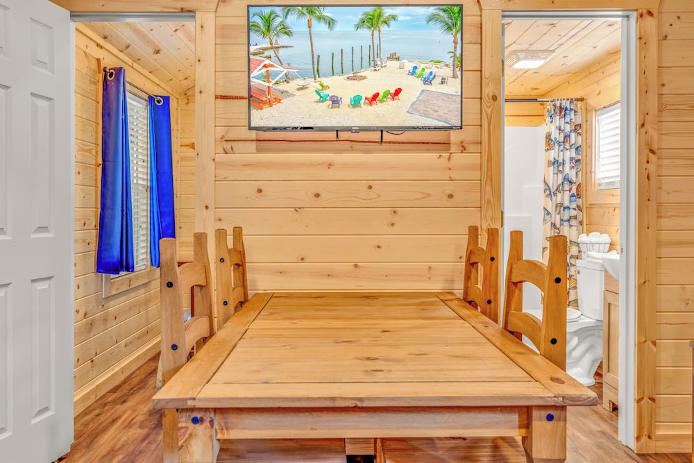 Cabins at Bonefish Bay - photo 13