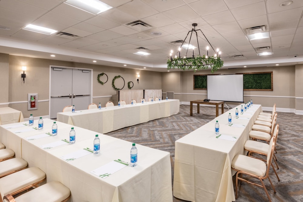 Holiday Inn Manahawkin Long Beach Island by IHG - photo 109