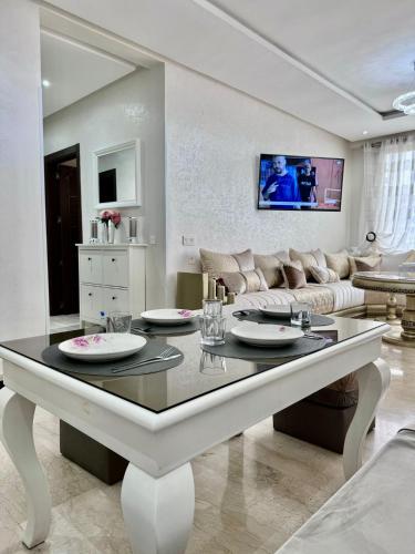 Appartement Agadir Bay 1 Piscine — 4-Star Luxury Hotel in Agadir, Morocco
