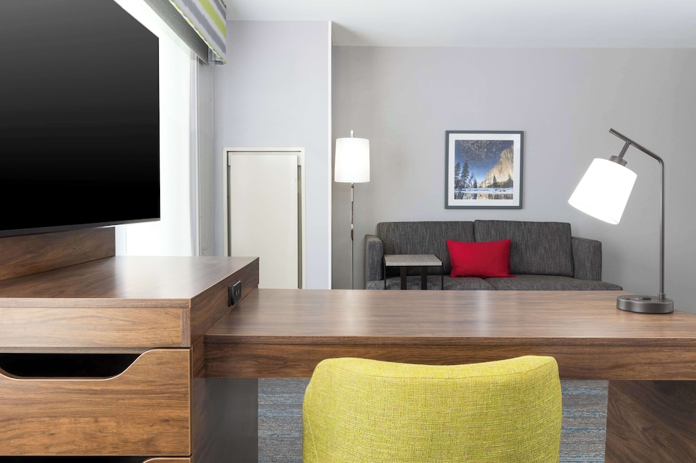 Hampton Inn & Suites Porter Ranch Los Angeles - photo 13