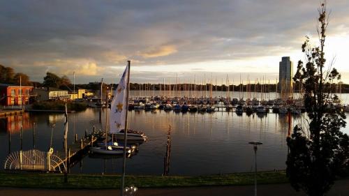 Akzent Hotel Strandhalle - carbon neutral hotel in Schleswig