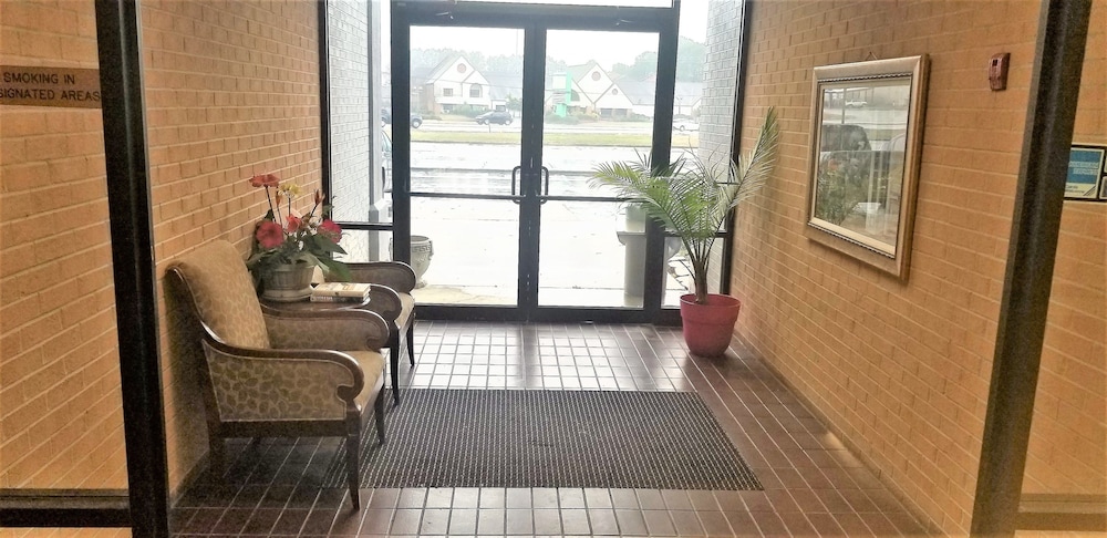 Madison Inn and Suites - photo 66