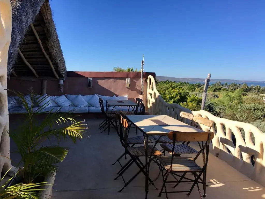 Bakuba Lodge Le Petit Hotel Du Voyageur 6045079 — Toliara