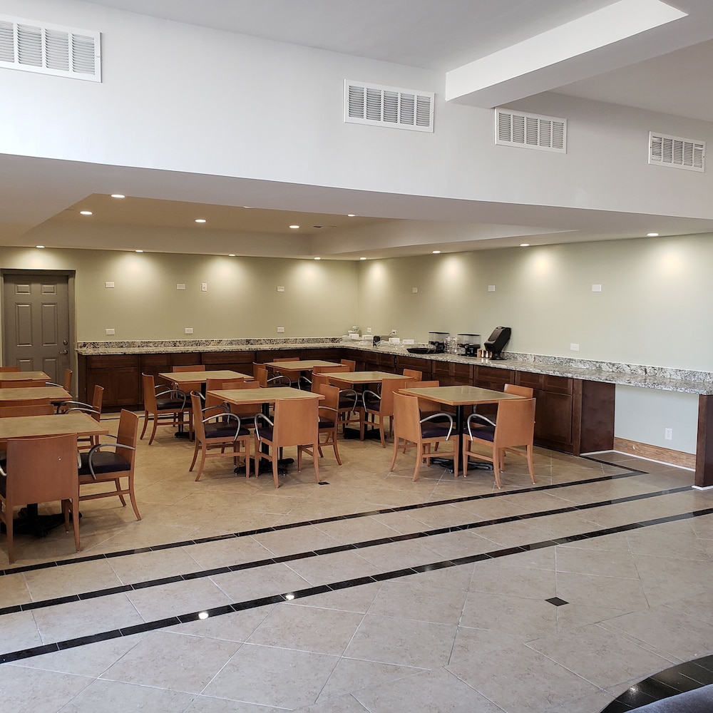 The Hotel Orange - photo 31