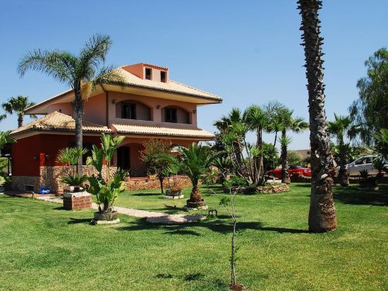 B&B Sicilia Bella di Siracusa — 4-Star Luxury Hotel in Siracusa, Italy