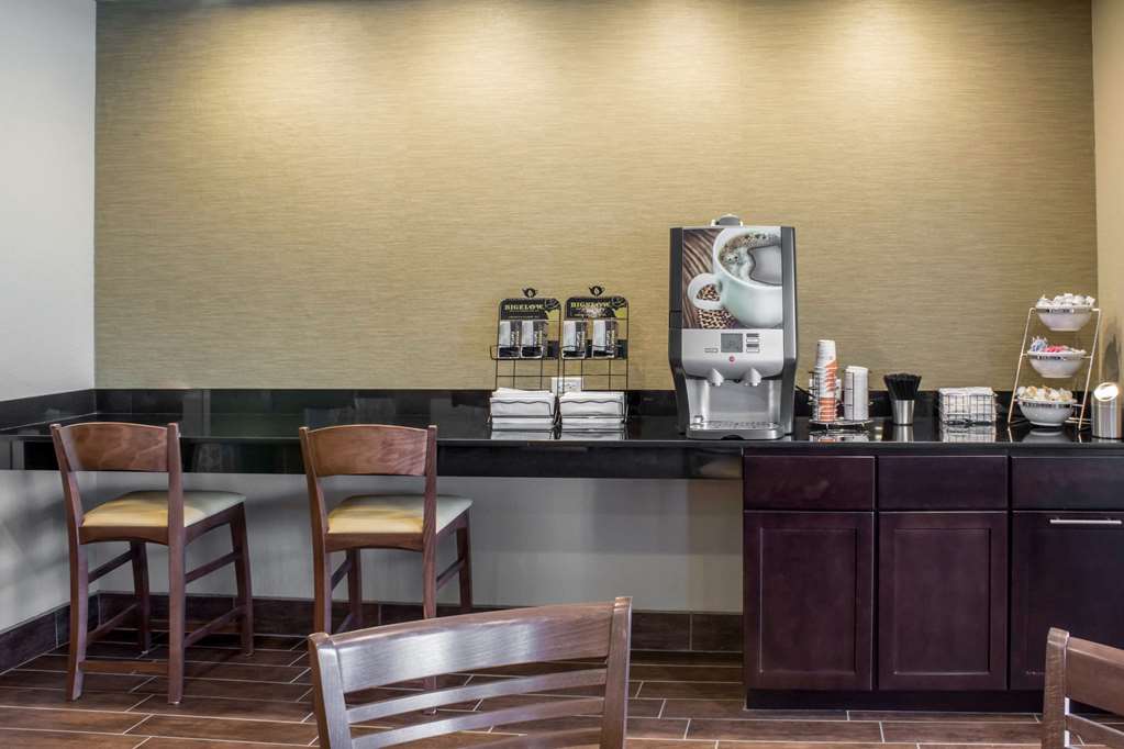 Sleep Inn & Suites Fort Dodge - photo 48