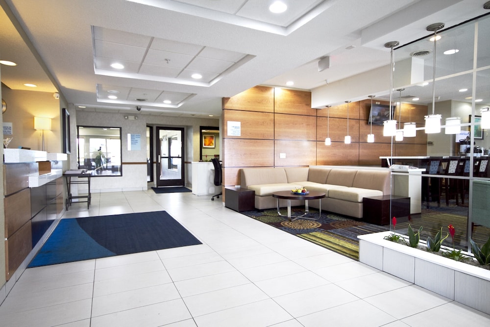Holiday Inn Express Adrian by IHG - photo 44