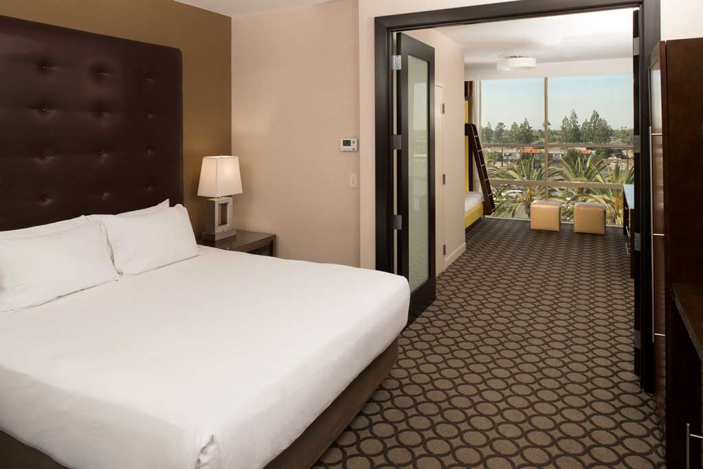 Hyatt Regency Orange County - photo 30