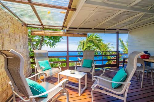 Bungalow Poerava Punaauia — 4-Star Luxury Hotel in Punaauia, French Polynesia