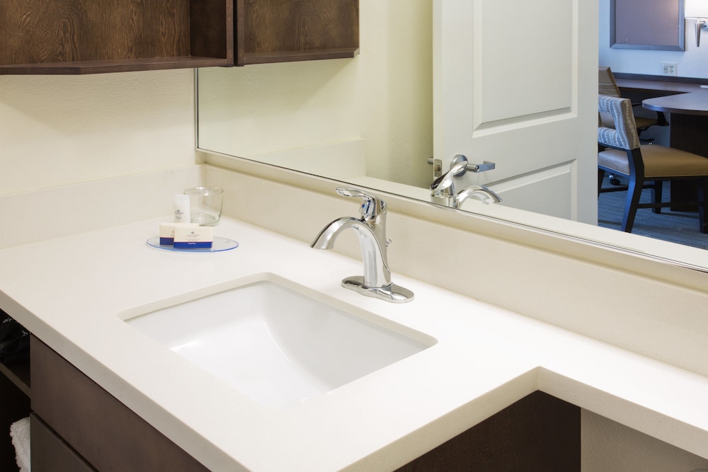 Candlewood Suites Corpus Christi Naval Base Area by IHG - photo 11