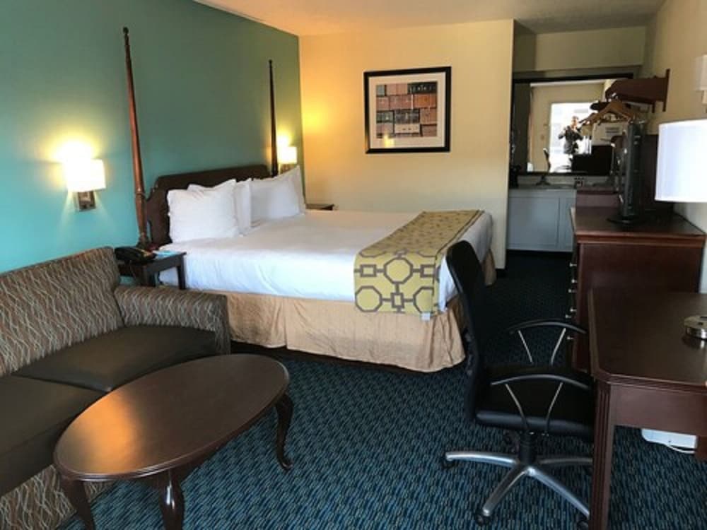 Baymont by Wyndham Florence - photo 13