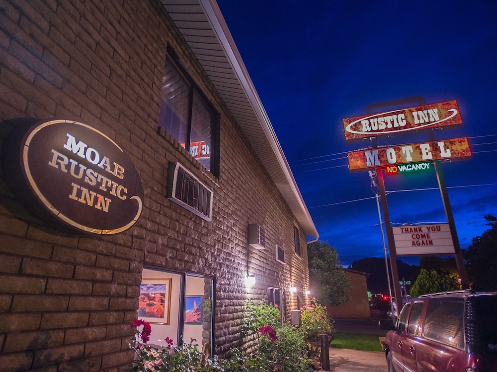 Moab Rustic Inn - photo 49