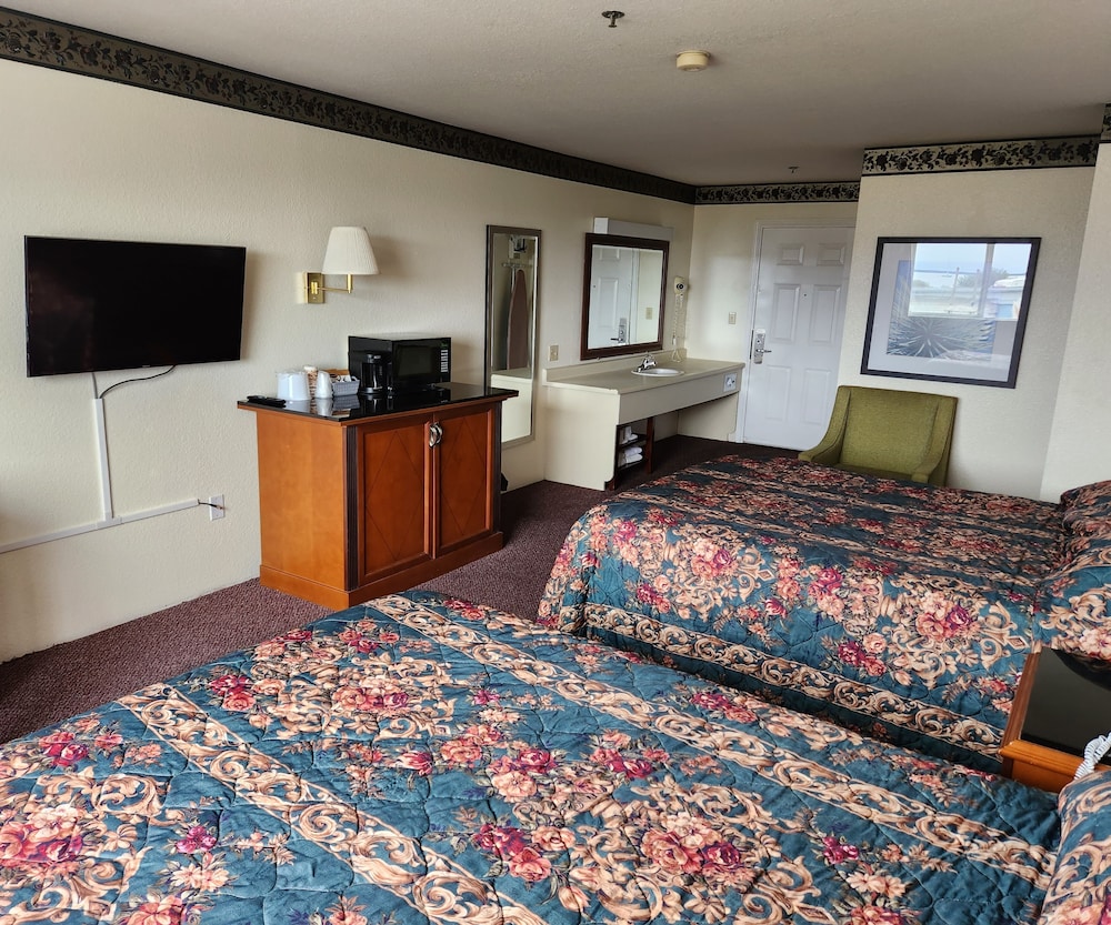 Bayview Inn - photo 22