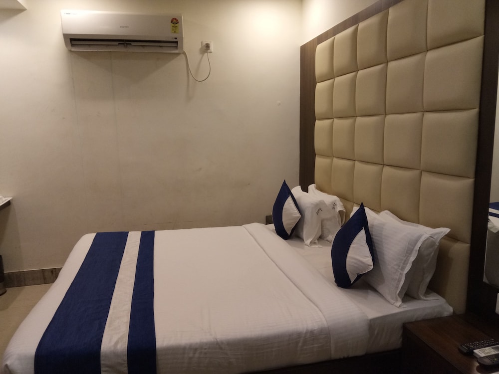 Hotel Presidency Inn — Kolkata — photo 4