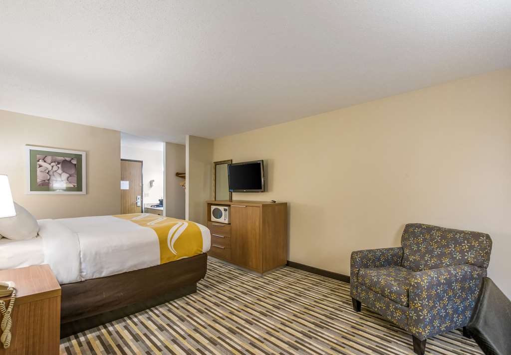 Quality Inn Michigan City South - photo 19