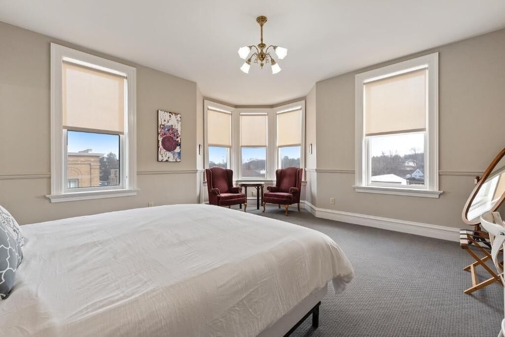 The Audubon Hotel and Event Venue - photo 11
