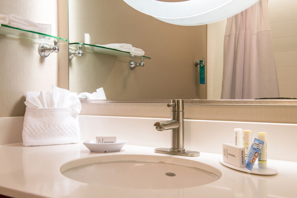 SpringHill Suites by Marriott Kingman Route 66 - photo 26