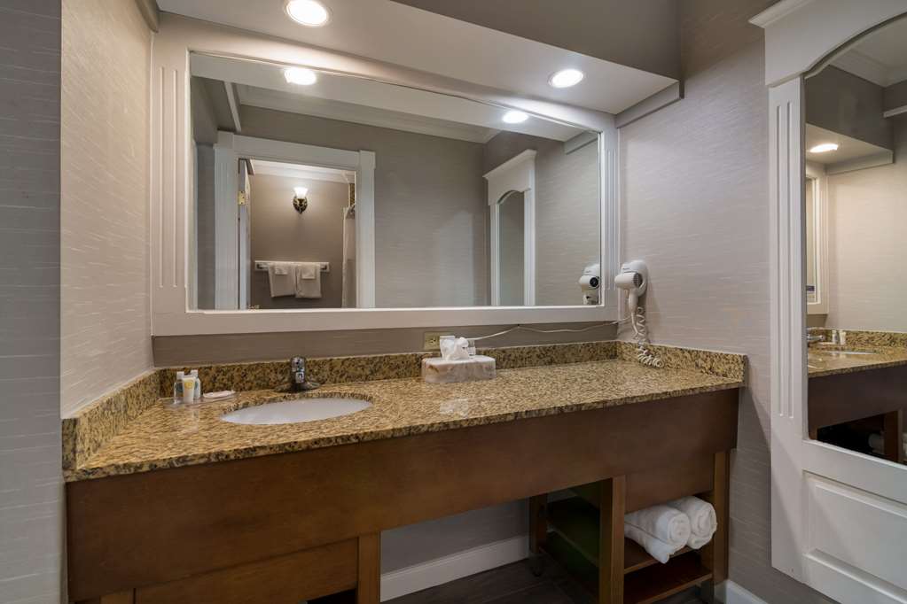 Comfort Inn & Suites Plattsburgh Morrisonville - photo 23