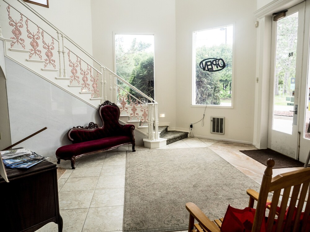 Red Bridge Inn - photo 3