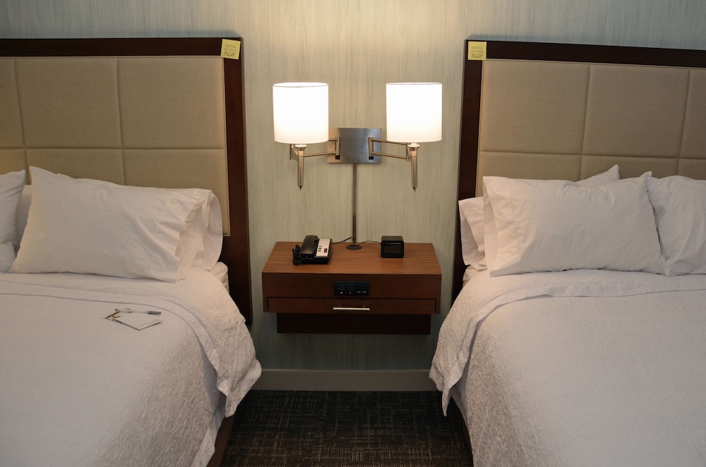 Hampton Inn Albany Western Ave University Area - photo 11
