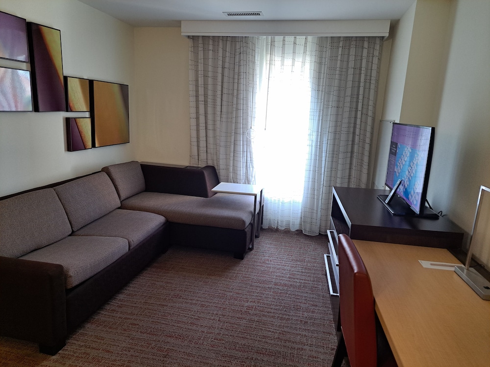 Residence Inn Columbia West Lexington - photo 23