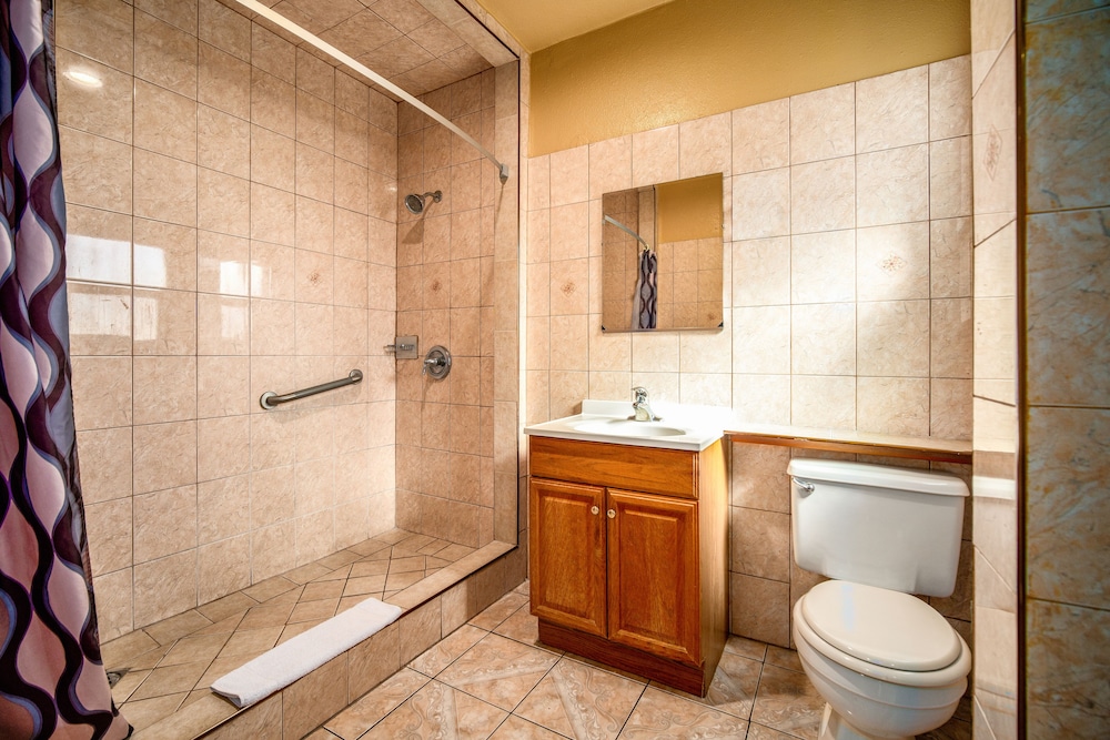 Geneva Motel - photo 15