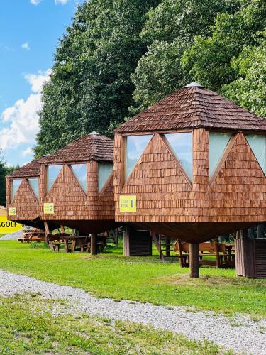 Vuta Pesa - carbon neutral hotel in Unknown City