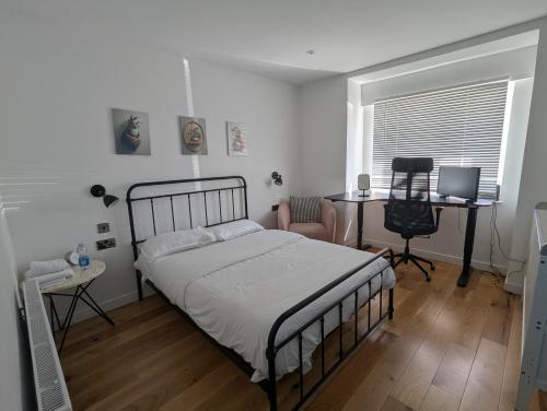Wilmer House — 5-Star Luxury Hotel in Eastleigh, United Kingdom