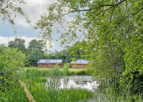 Ford Farm Lodges — hotel in Newent