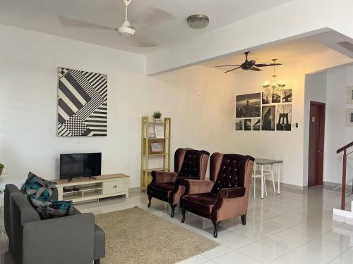 Home Sweet Home 2 Terrace Landed House — 4-Star Luxury Hotel in Semenyih, Malaysia